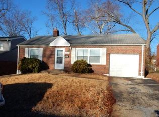4711 Oakridge Blvd, Saint Louis, MO
