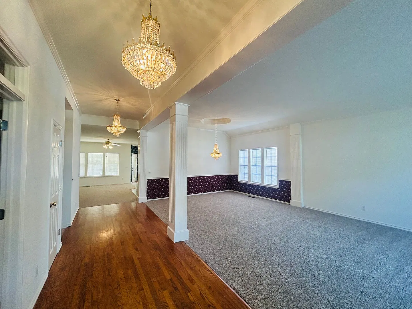Gorgeous custom home in Southern Pointe IV with inground pool! — Photo 2