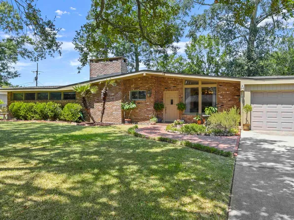 9425 Greenbriar Dr, Baton Rouge, LA 70815