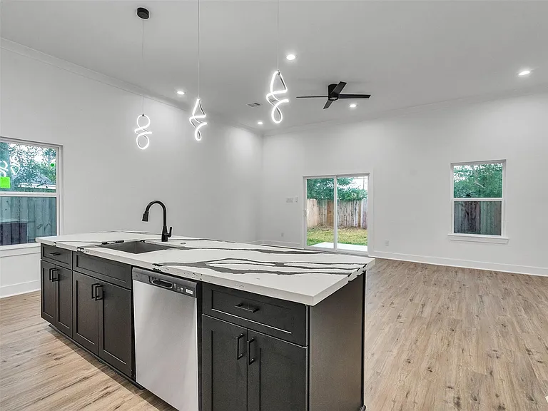 7358 Guadalcanal Rd #A — Photo 12