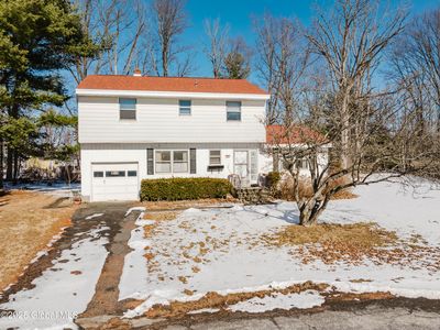28 Eva Street, Latham, NY, 12110