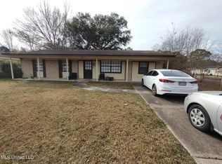 3619 Pentagon Dr, Pascagoula, MS 39581