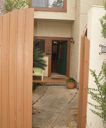 2nd image of 16316 AVENIDA DEL LUNA #16316