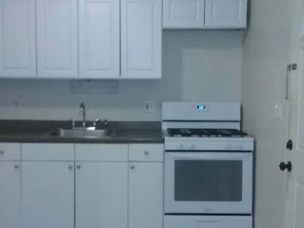 208 Oakmoor Ave #D1, South Plainfield, NJ 07080