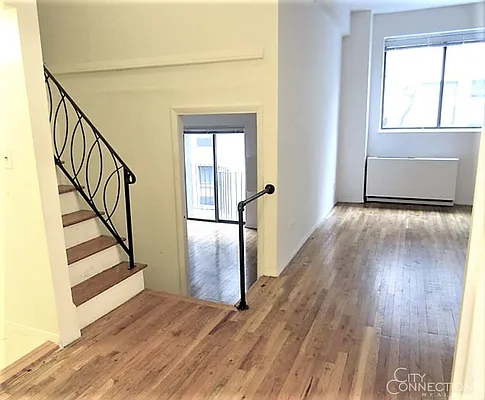 Rented by City Connections Realty | media 15