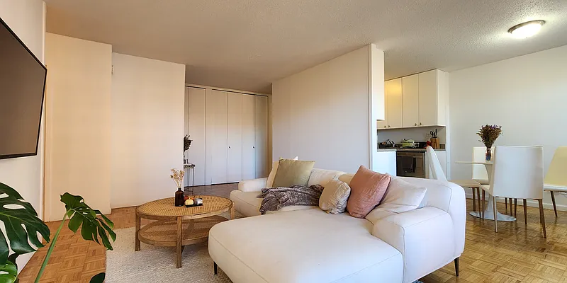 Rented by Corcoran | media 2