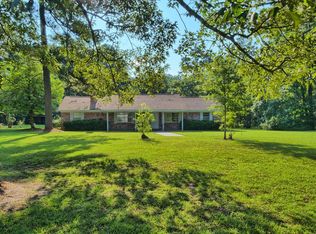 1059 Scrappin Vl, Hemphill, TX 75948