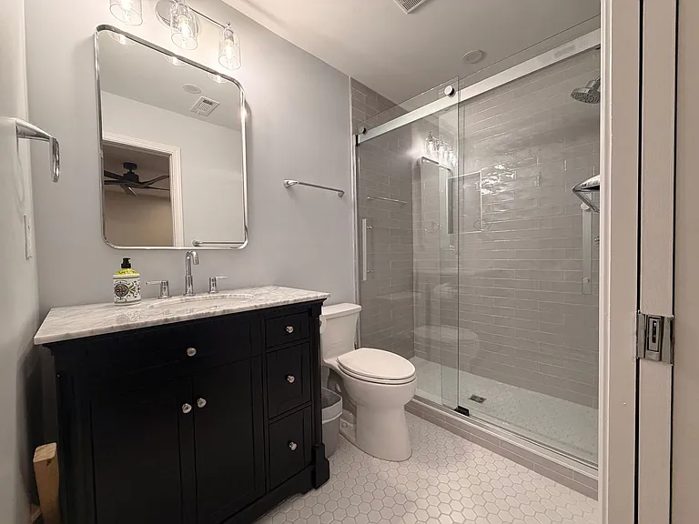 174 Talmadge St #14 — Photo 9