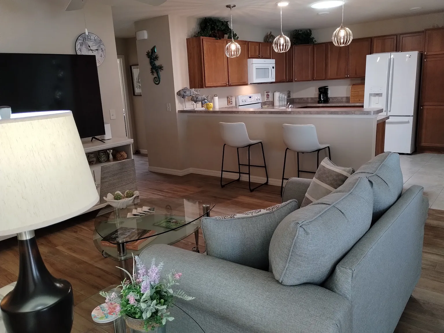 2 bed, 1156 sqft, $2,000 — Photo 4