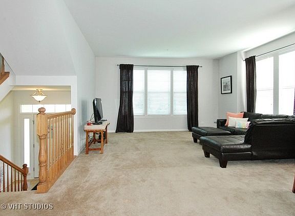 2nd image of 1231 Tuscany Dr