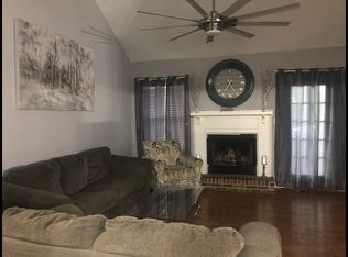 123 Whitehall Dr, Clarksville, TN