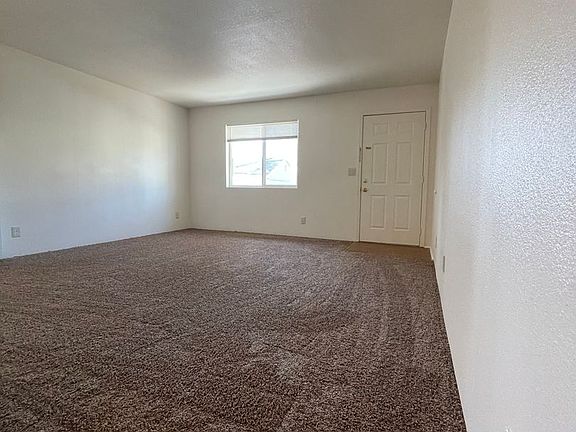 2nd image of 2416 Vine Ave