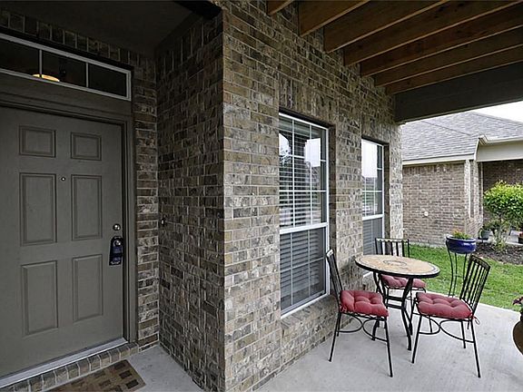 3rd image of 17326 Sandalisle Ln