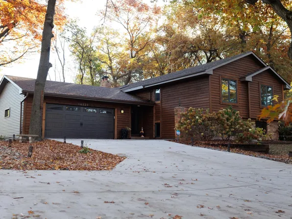 16329 Kenyon St NE, Ham Lake, MN 55304