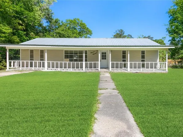 1114 Palm Ave, Bogalusa, LA 70427