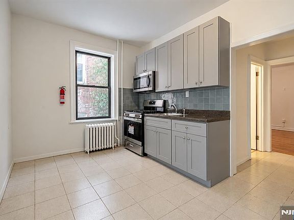 5th image of 321 79th Street #23