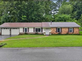 2122 Vicki Dr, Birmingham, AL 35235