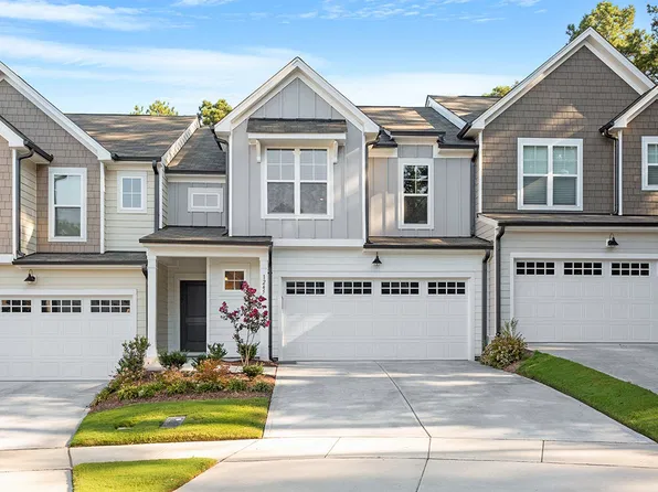 1245 Gemfor St, Durham, NC 27703