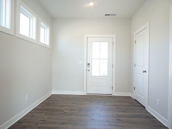 4th image of 4699 Chelmsford Dr Lot 112