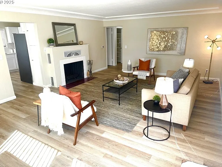 8415 SE Hinkley Ave — Photo 2