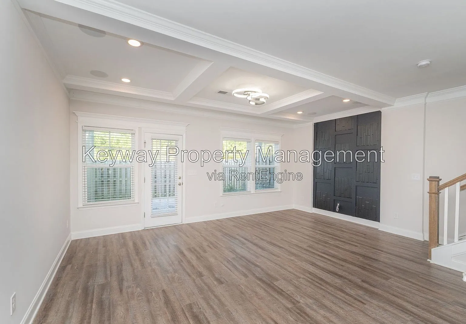 3 bed, 2.5 bath, 1636 sqft, $1,875 — Photo 4