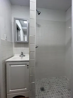 Rented by Village Living Realty | media 10