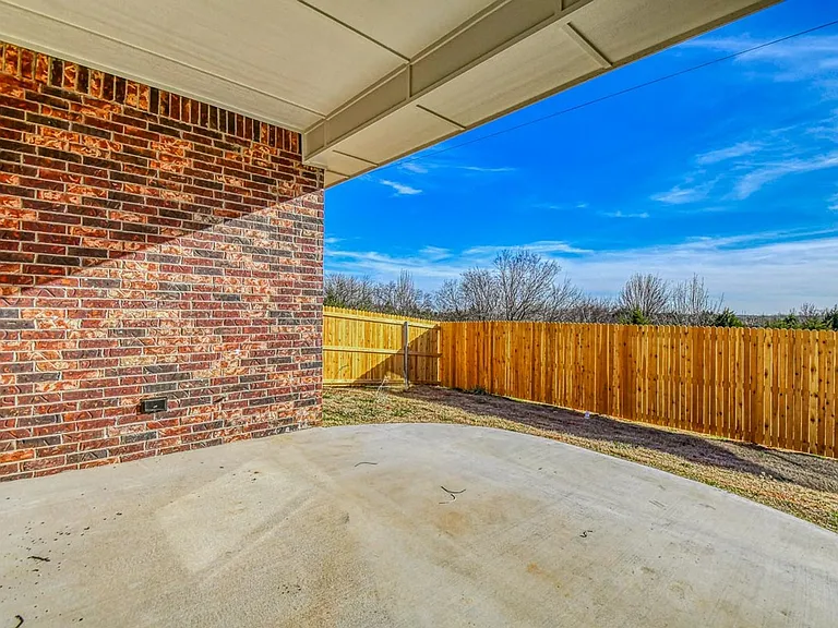3112 Pebble Pond Dr — Photo 46