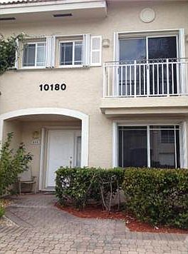 2nd image of 10180 SW 88th St APT 405