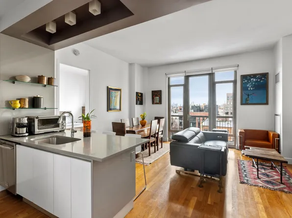 315 Gates Avenue image 1 of 12