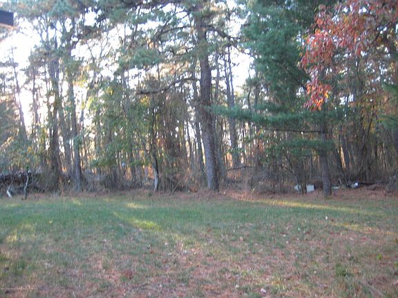 4th image of 18 Eagle Dr