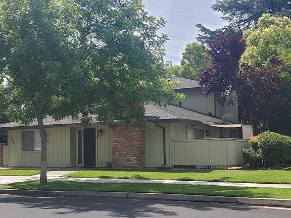 5th image of 224 Louie Ave #3
