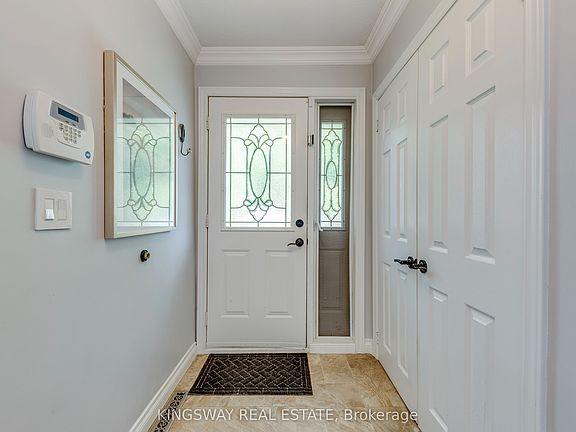 4th image of 2096 Salvator Blvd