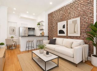 104 E 7th St APT 3, New York, NY 10009