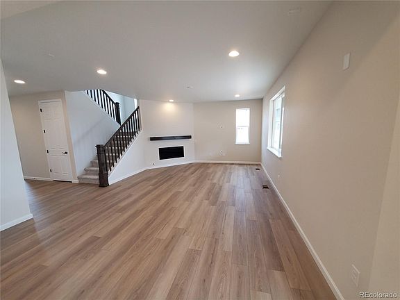 4th image of 1231 Spencer Place