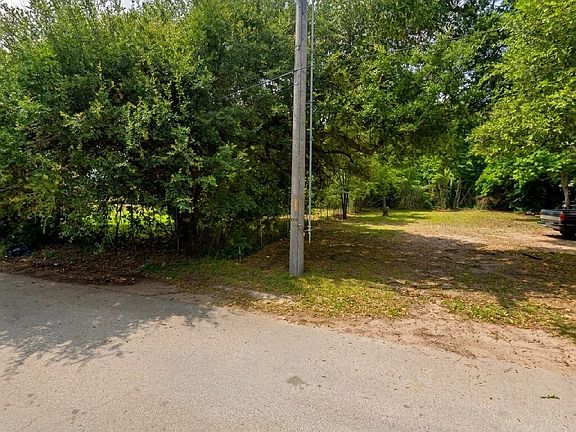 3rd image of 2004 Orman St