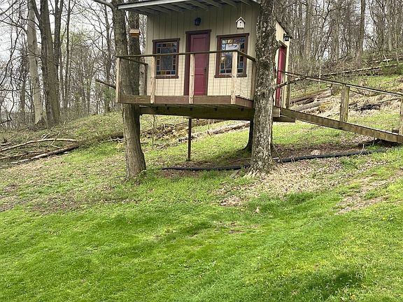 3rd image of 90900 Plum Run Rd