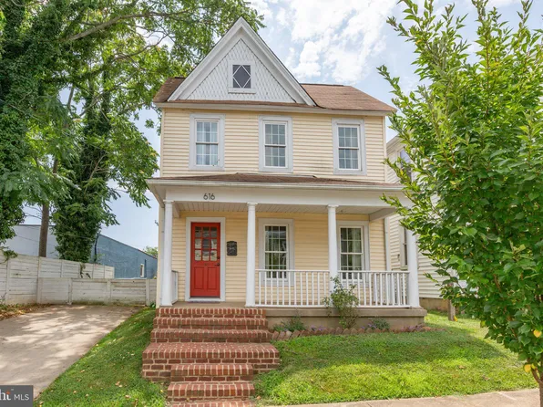 616 Wolfe St, Fredericksburg, VA 22401