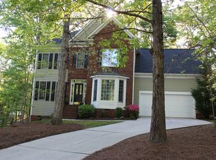 425 Birkenhead Ln, Matthews, NC 28105