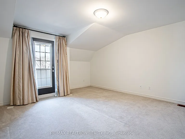 169 N Finch Ave E — Photo 18