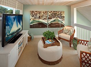 361 Promontory Dr E, Newport Beach, CA 92660