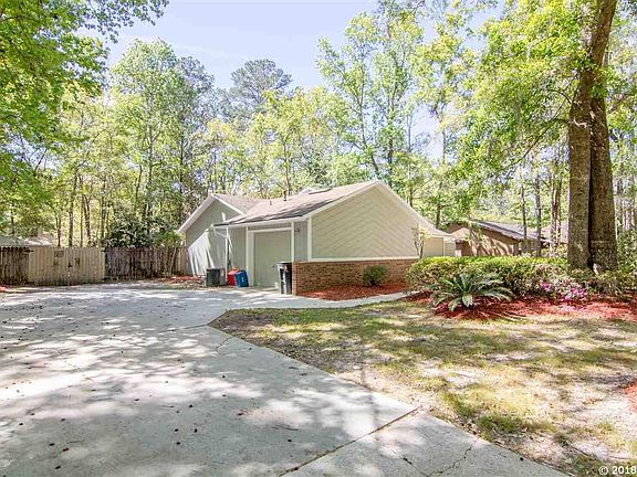 3rd image of 5133 NW 64th Ln