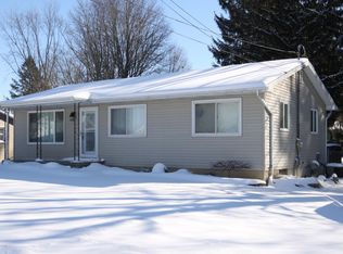 2086 Delhi St NE, Holt, MI 48842