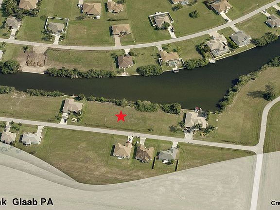 5th image of 203 NW 31st Pl