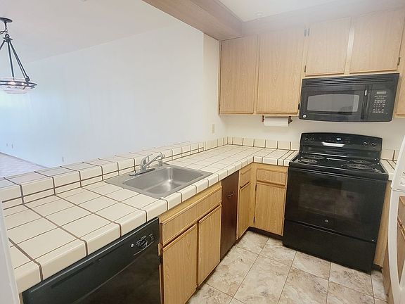 5th image of 1201 Alta Vista Dr APT 309