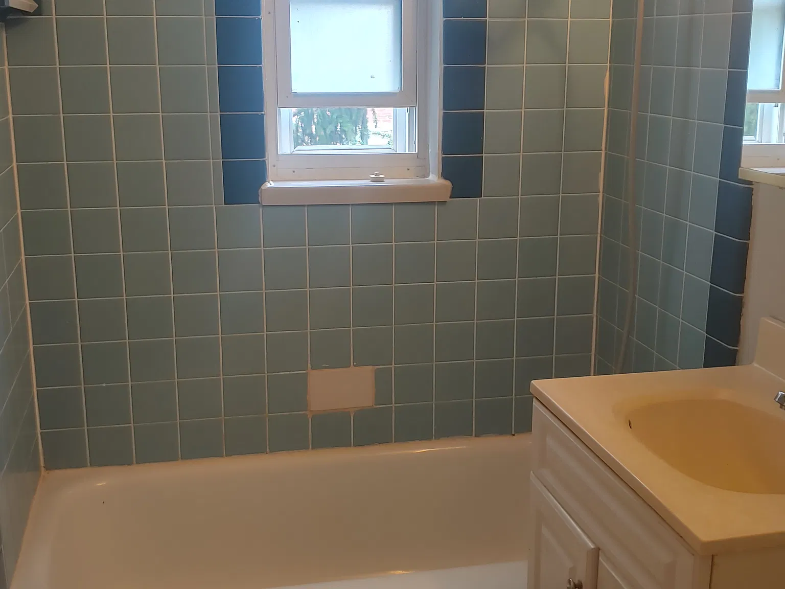 2 bed, 750 sqft, $850 — Photo 4