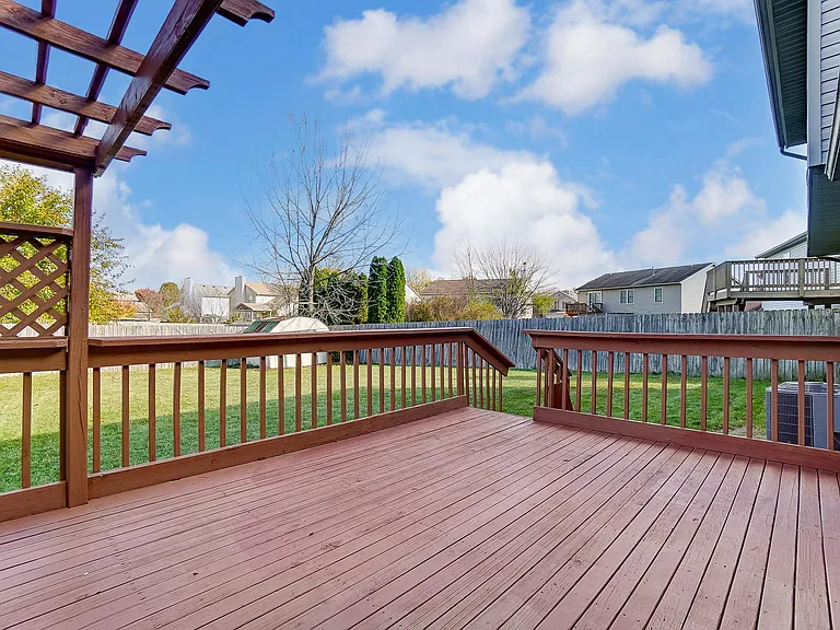 4056 Brookrun Dr — Photo 42