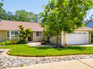 1945 Kinvarra Way, Redding, CA 96001