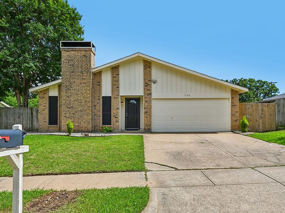 1st image of 3704 Fort Hunt Dr