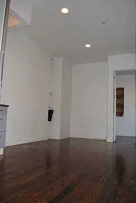 Rented by Urban Ambiance | media 27