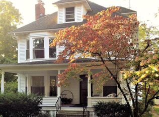 255 E College St, Oberlin, OH 44074